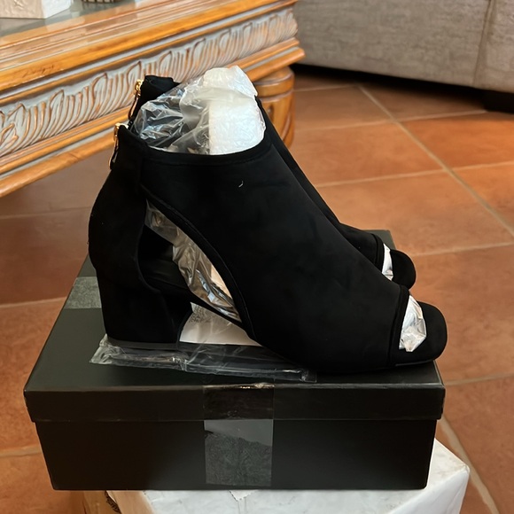 Chunky High Heel Booties Suede Open Toe Side Cut-Out Ankle Back Zipper 2” Heel - Picture 7 of 10